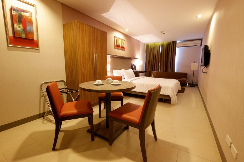 Best Western Antel Spa Hotel Suites Makati City Номер фото